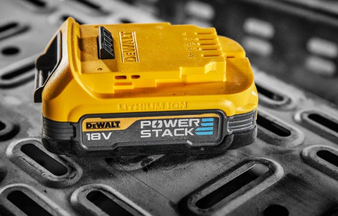 Discover The DeWalt POWERSTACK Range