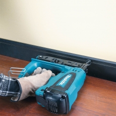MAKITA GF600SE Gas Nailer