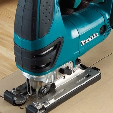 MAKITA DJV180ZX 18v LXT Jigsaw BODY ONLY plus 6 Piece Blade Set