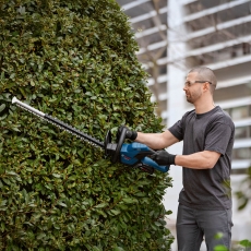 BOSCH GHE18V-60 18v Brushless Hedge Trimmer BODY ONLY