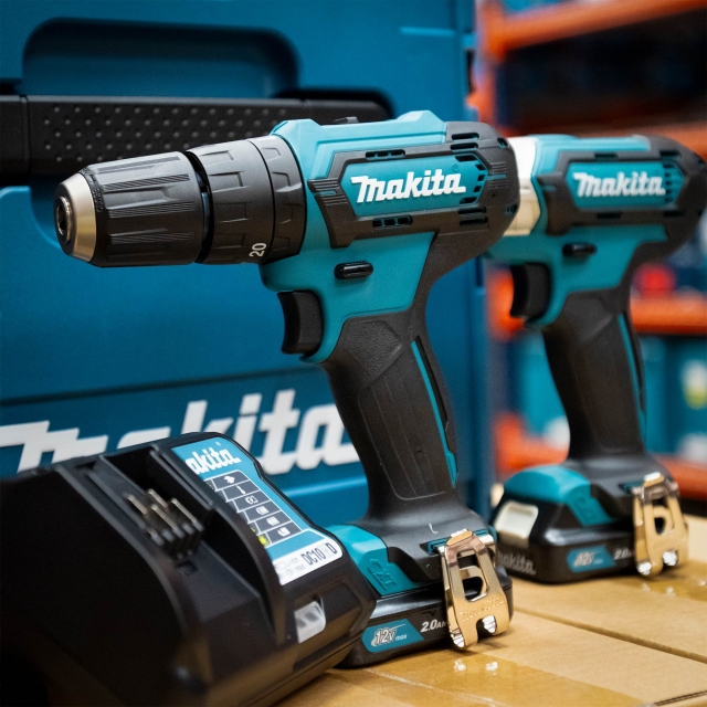 MAKITA MAKITA CLX228AJ 12v HP333/TD110 Drill & Impact Driver Twin Pack with 2x2ah batteries