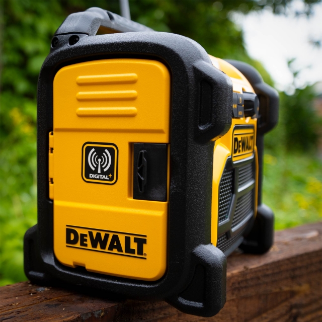DEWALT DEWALT DCR020 10.8v/14.4v/18v XR Compact DAB Radio