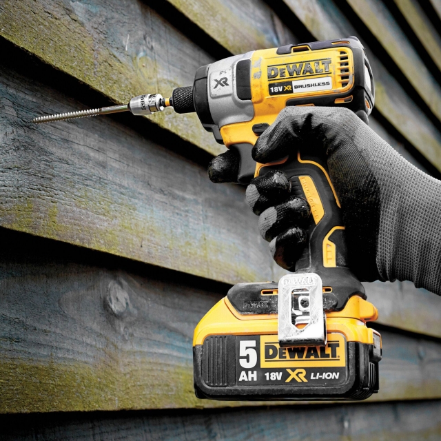 DEWALT DEWALT DCF887P2 18v Brushless Impact Driver with 2x5ah Li-ion batteries