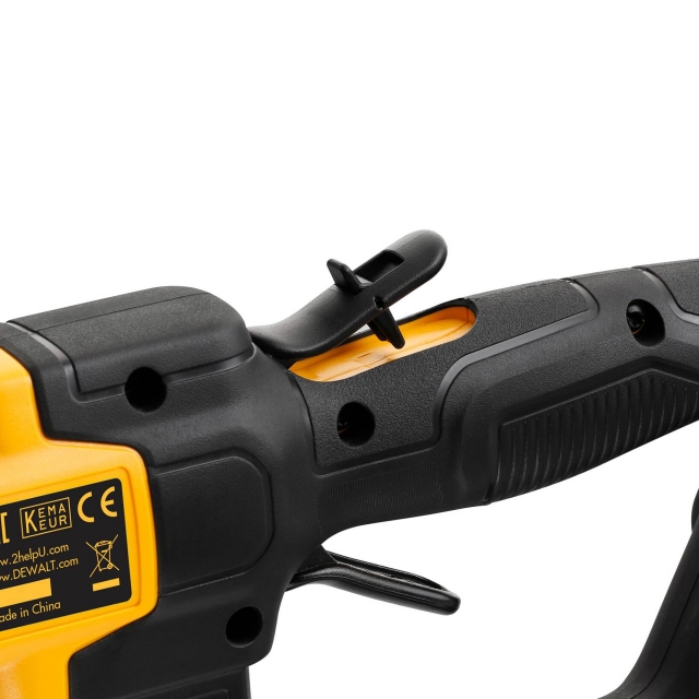 DEWALT DEWALT DCMPH566N 18v Pole Hedge Trimmer BODY ONLY