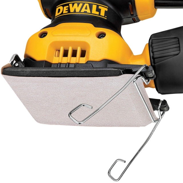 DEWALT DEWALT DWE6411 240v 1/4 Sheet Sander