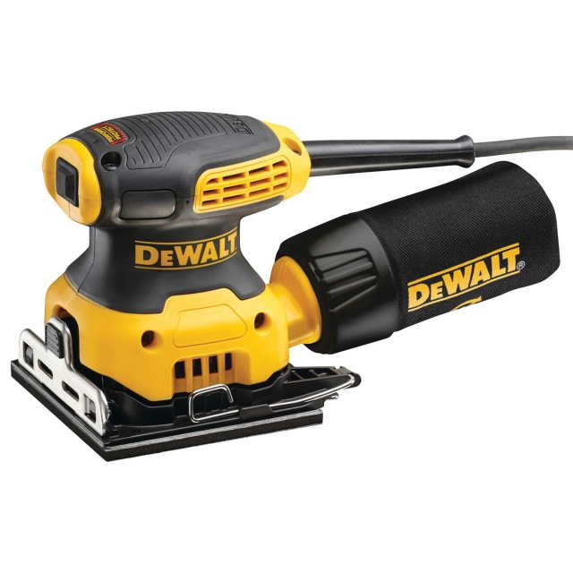 DEWALT DEWALT DWE6411 240v 1/4 Sheet Sander
