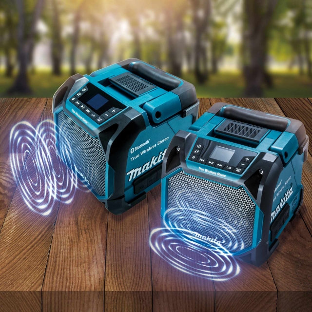 MAKITA MAKITA DMR203 Jobsite Speaker with Bluetooth