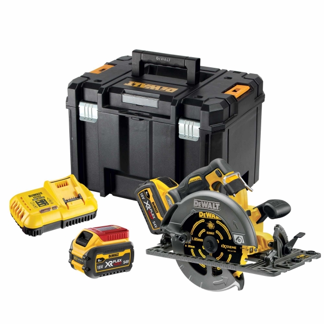 DEWALT DEWALT DCS579T2 54v Flexvolt Brushless Circular Saw with 2x6ah Batteries
