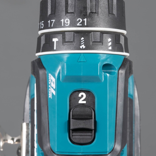MAKITA MAKITA DHP485STX5 18v Combi Drill 1x5ah + 101 Accessories