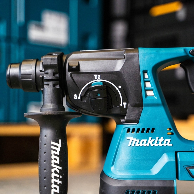 MAKITA MAKITA DHR242Z 18v Brushless SDS Plus Rotary Hammer Drill BODY ONLY