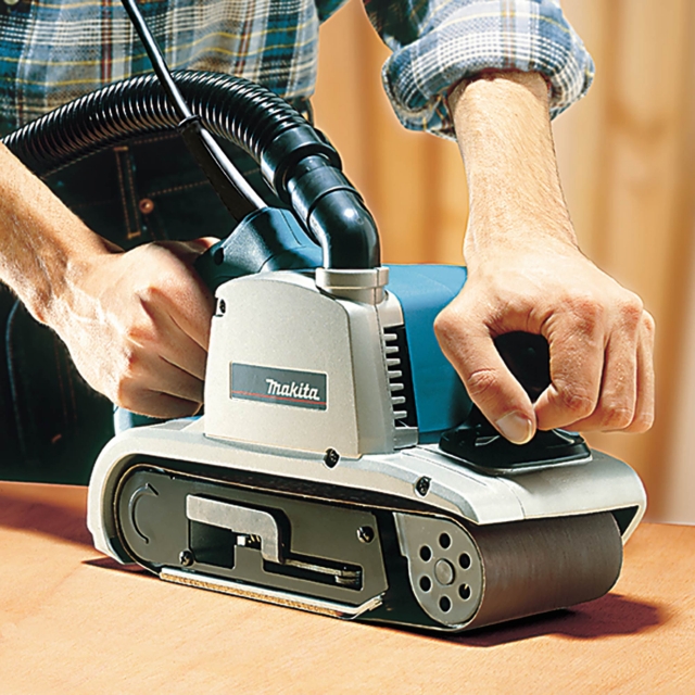 MAKITA MAKITA 9403 240v 1200w 4