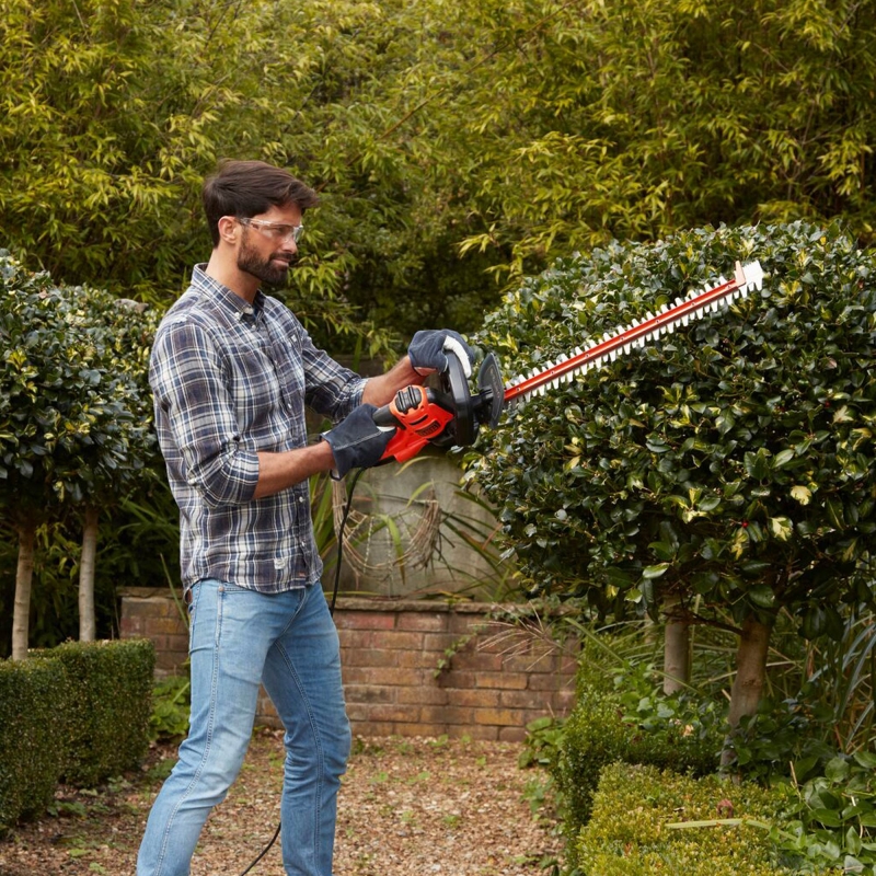 BLACK AND DECKER BLACK AND DECKER BEHTS501-GB 240v 600w 60cm Hedge Trimmer