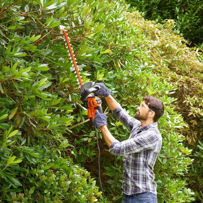 BLACK AND DECKER BLACK AND DECKER BEHTS501-GB 240v 600w 60cm Hedge Trimmer