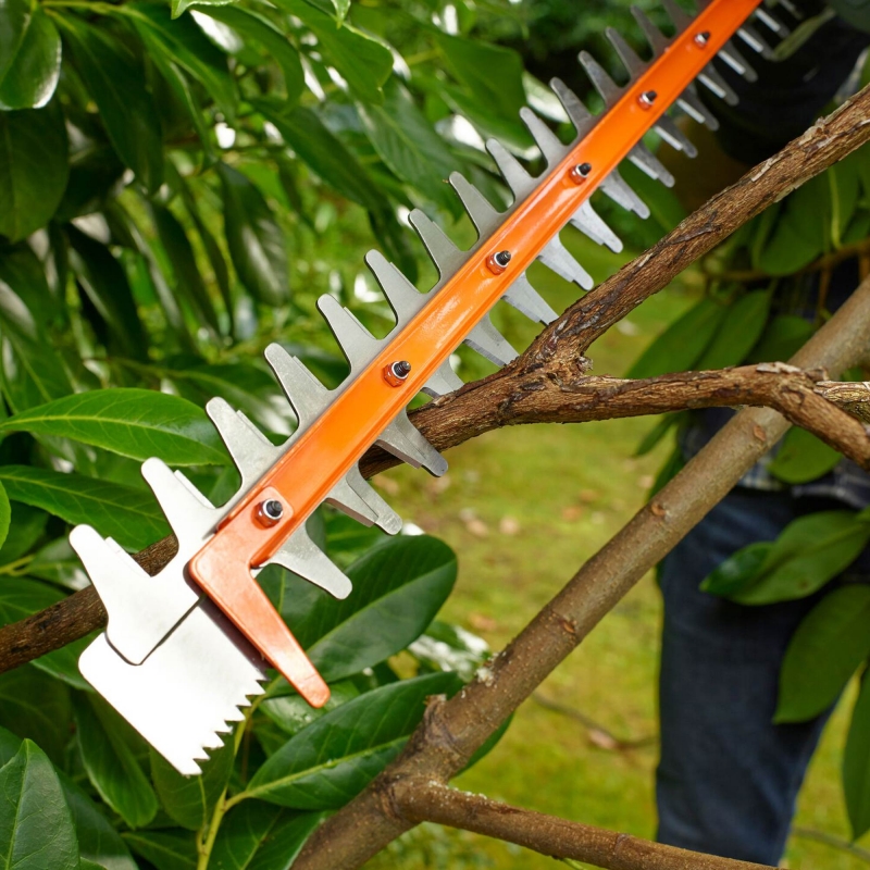 BLACK AND DECKER BLACK AND DECKER BEHTS501-GB 240v 600w 60cm Hedge Trimmer