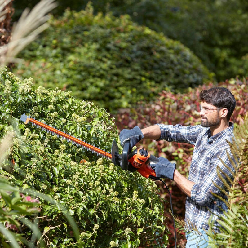 BLACK AND DECKER BLACK AND DECKER BEHTS501-GB 240v 600w 60cm Hedge Trimmer