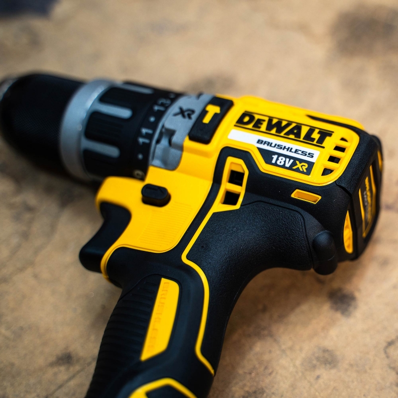 DEWALT DEWALT DCD796N 18v XR Brushless Combi Drill BODY ONLY