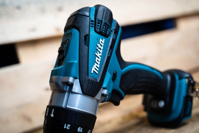 MAKITA MAKITA DHP458Z 18v LXT Combi Drill BODY ONLY