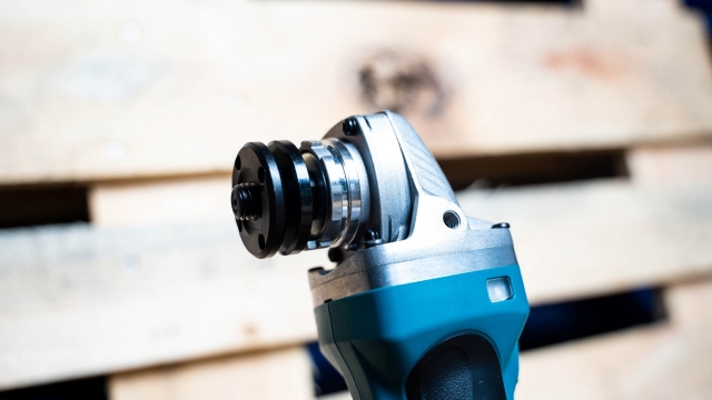 MAKITA MAKITA DGA452Z 18v 115mm Grinder BODY ONLY