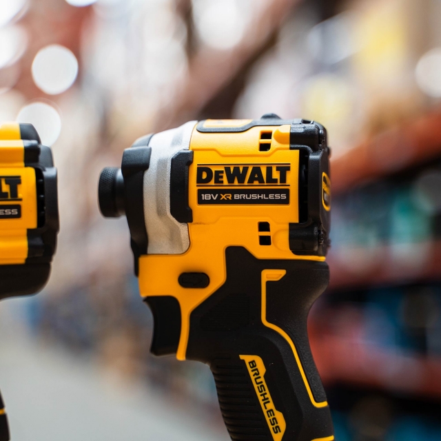 DEWALT DEWALT DCK2050E2T 18v DCD805/DCF850 Twin Pack with 2 x Powerstack Batteries