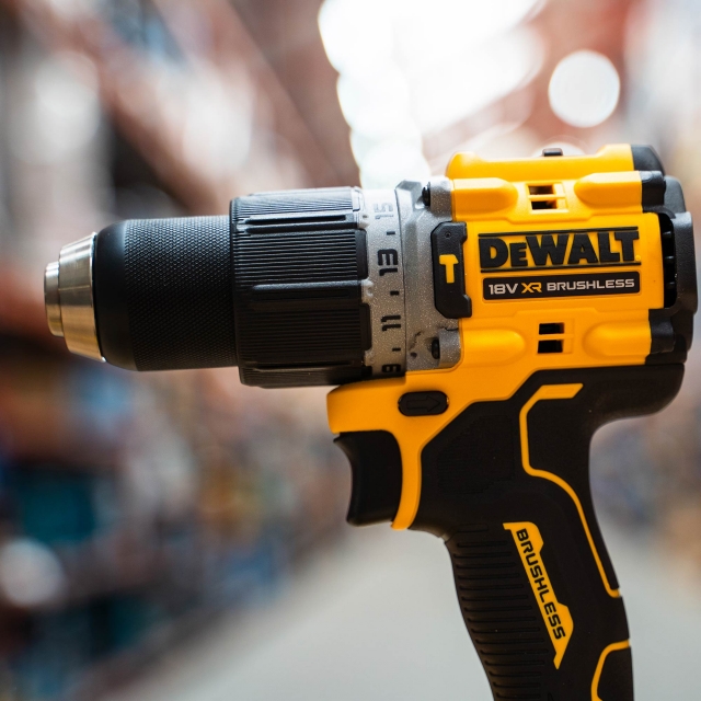 DEWALT DEWALT DCK2050E2T 18v DCD805/DCF850 Twin Pack with 2 x Powerstack Batteries