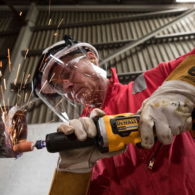 DEWALT DEWALT DCG426N 18v Brushless 6mm Die Grinder BODY ONLY
