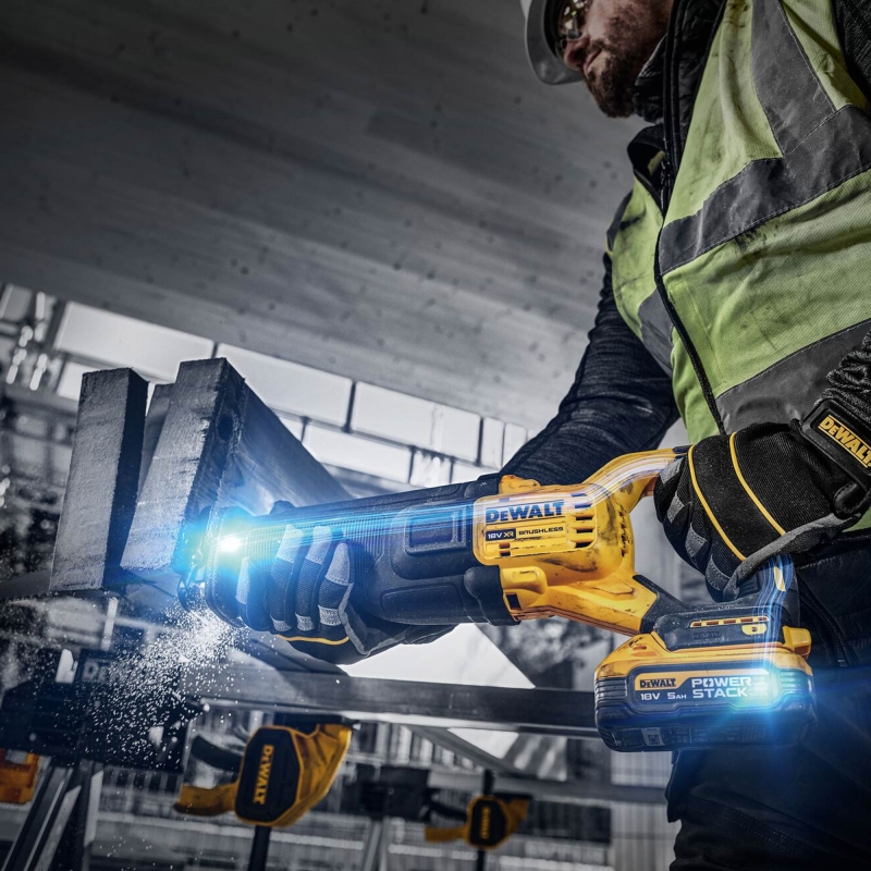 DEWALT DEWALT DCS386H2T 18v Brushless Recip Saw with 2x5ah Powerstack Batteries