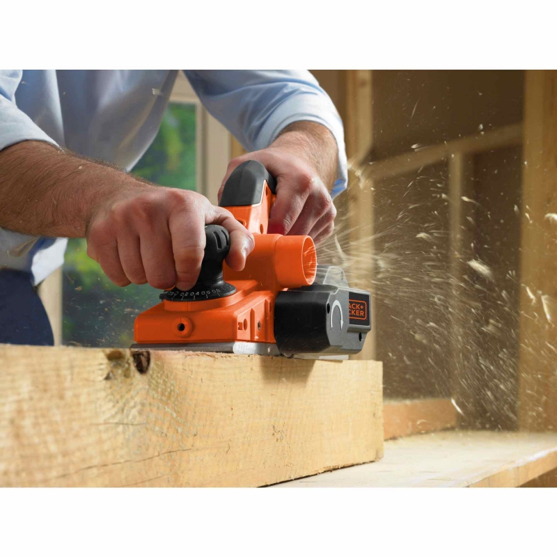 BLACK AND DECKER BLACK AND DECKER KW750K-GB 240v 750w Planer 2mm / Kitbox