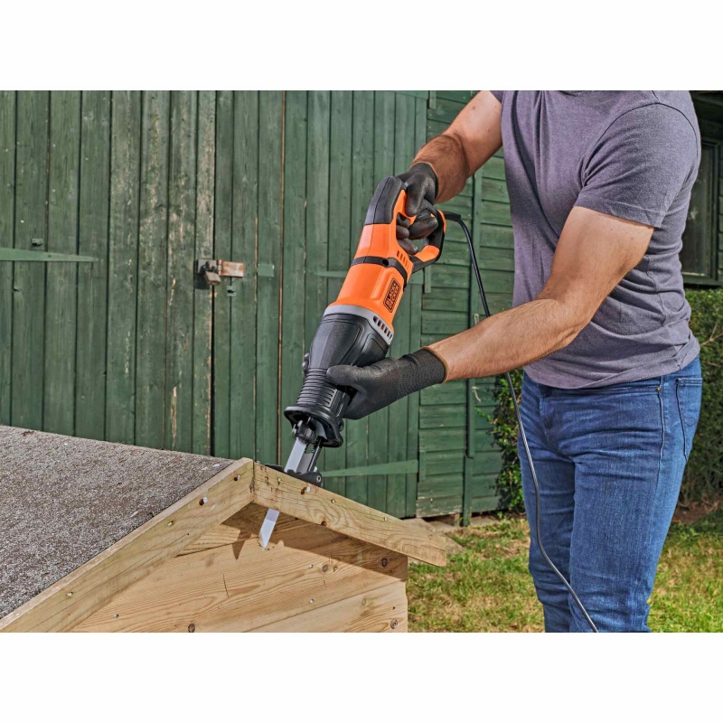 BLACK AND DECKER BLACK AND DECKER BES301-GB 240v 750w Reciprocating Saw