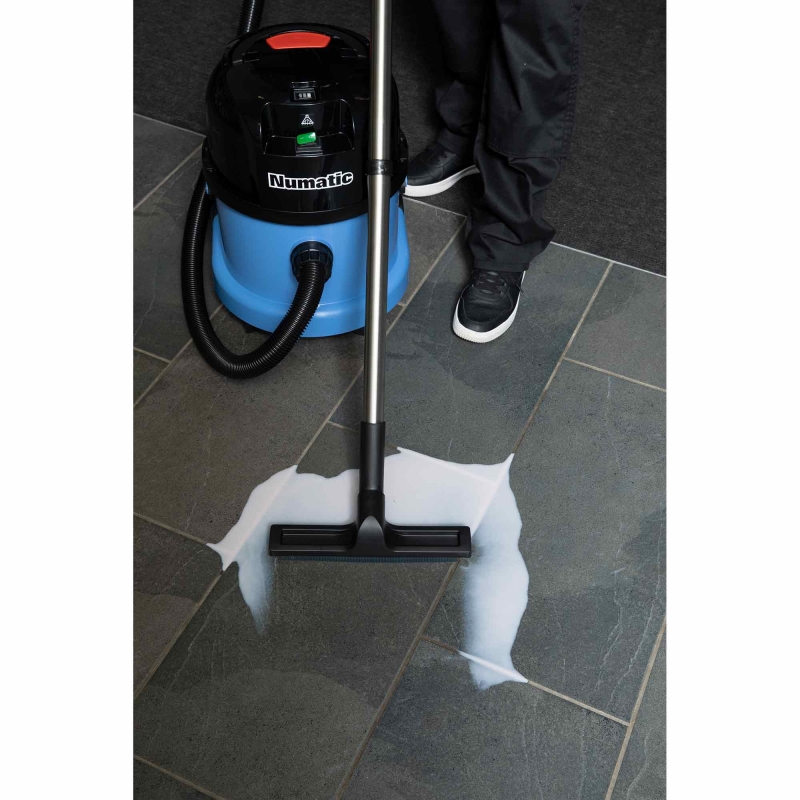 NUMATIC NUMATIC 916729 WBV370NX 36v Blue/Black Vacuum BODY ONLY