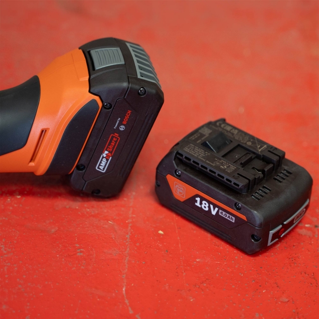 FEIN FEIN AMM500Plus Top 18v Multimaster with 2x4ah Batteries +Accessories