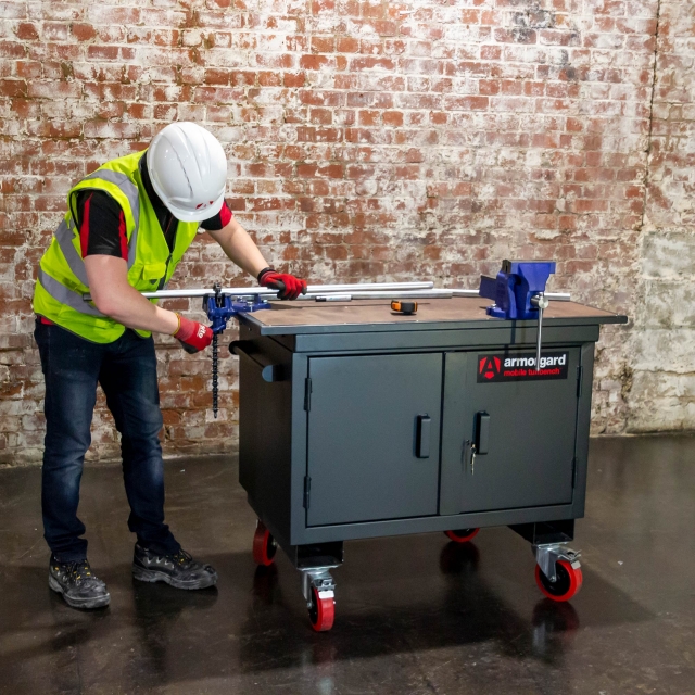 ARMORGARD ARMORGARD MBH12 Mobile Tuffbench 1200x700x950mm