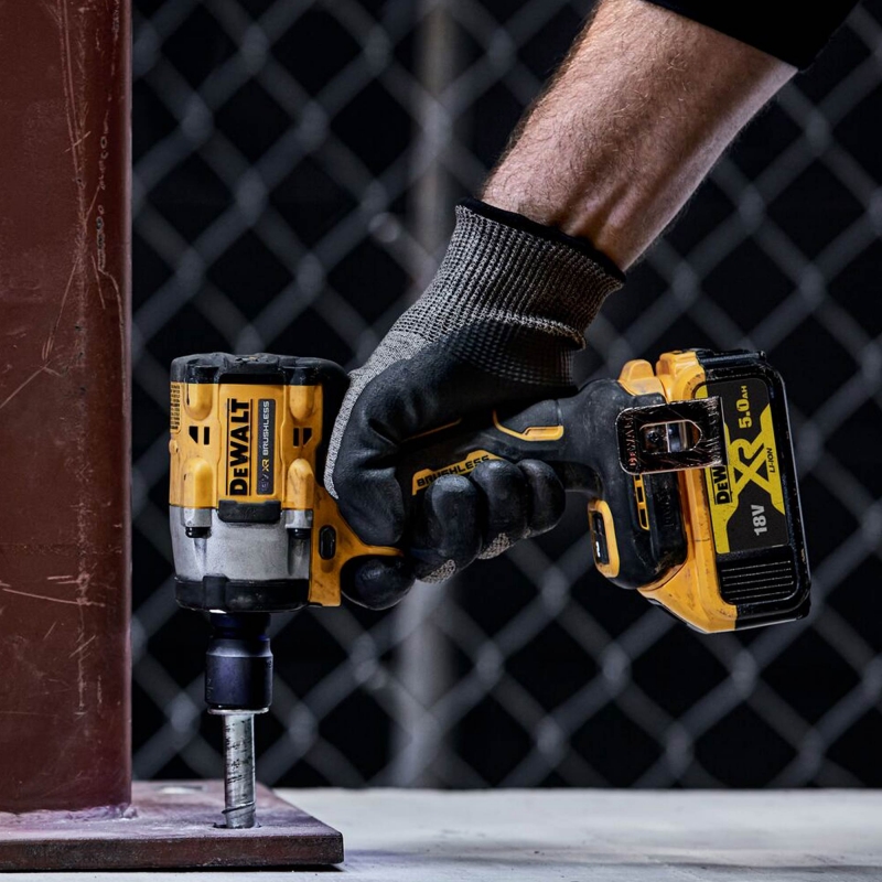 DEWALT DEWALT DCF921N 18v Brushless 1/2