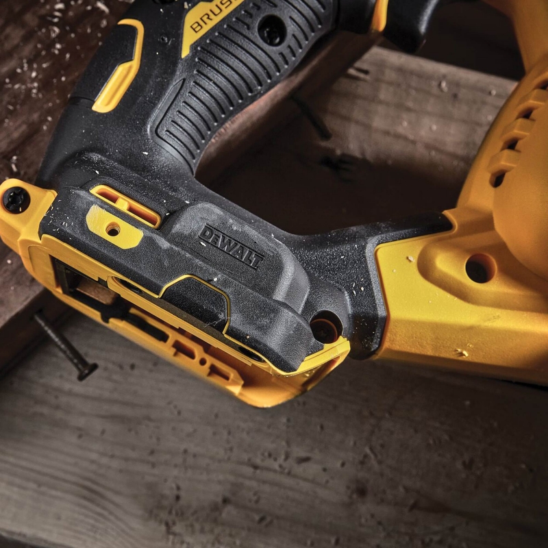 DEWALT DEWALT DCS386NT 18v Flexvolt Brushless Recip Saw BODY ONLY with T-Stak Case
