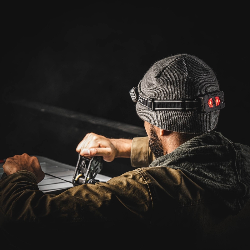 COAST COAST RL20R Dual Colour Rechargeable Head Torch