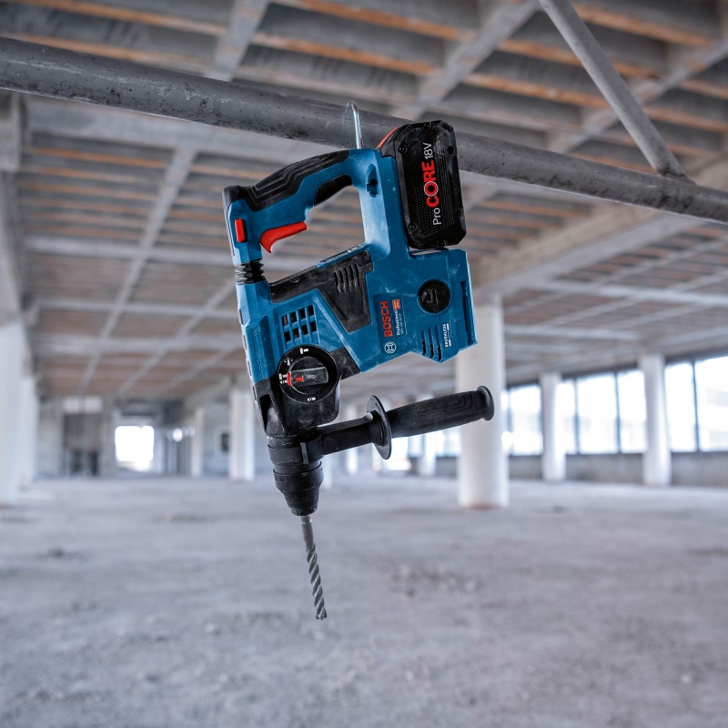 BOSCH BOSCH GBH18V-28CF 18v Brushless SDS+ Hammer with 2x5.5ah Batteries