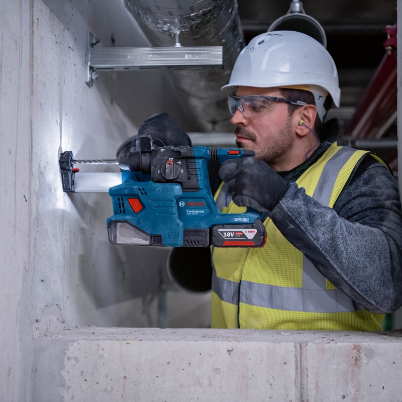 BOSCH BOSCH GBH18V-22 18v Brushless SDS Hammer BODY ONLY and GDE18V-12 Dust Extractor
