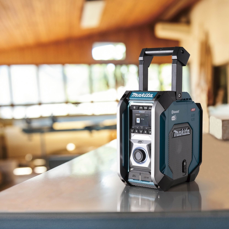MAKITA MAKITA MR007GZ 12v-40v/240v DAB/Bluetooth Radio