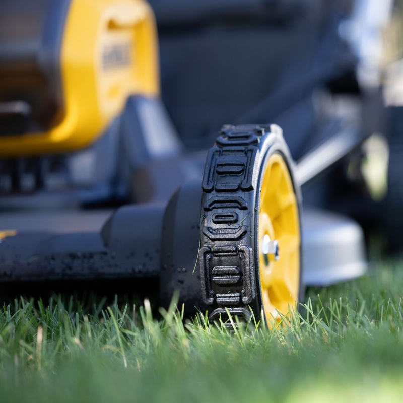 DEWALT DEWALT DCMWSP550N 54v Flexvolt Brushless Self Propelled Mower BODY ONLY
