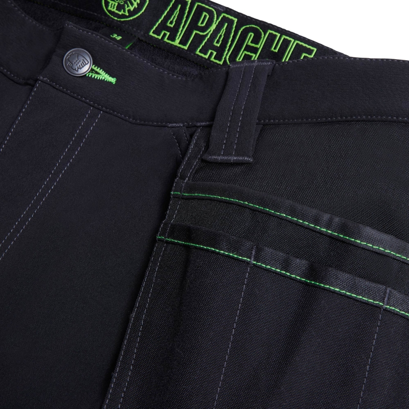 APACHE APACHE ATS WHISTLER Shorts Black