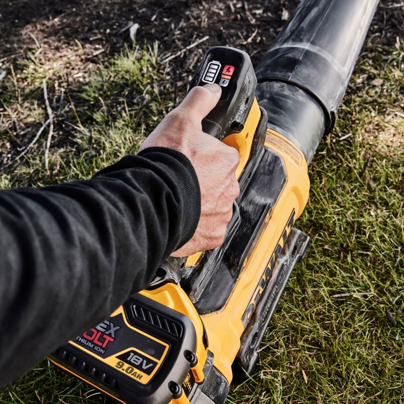 DEWALT DEWALT DCMBL777N 54v Flexvolt Axial Blower BODY