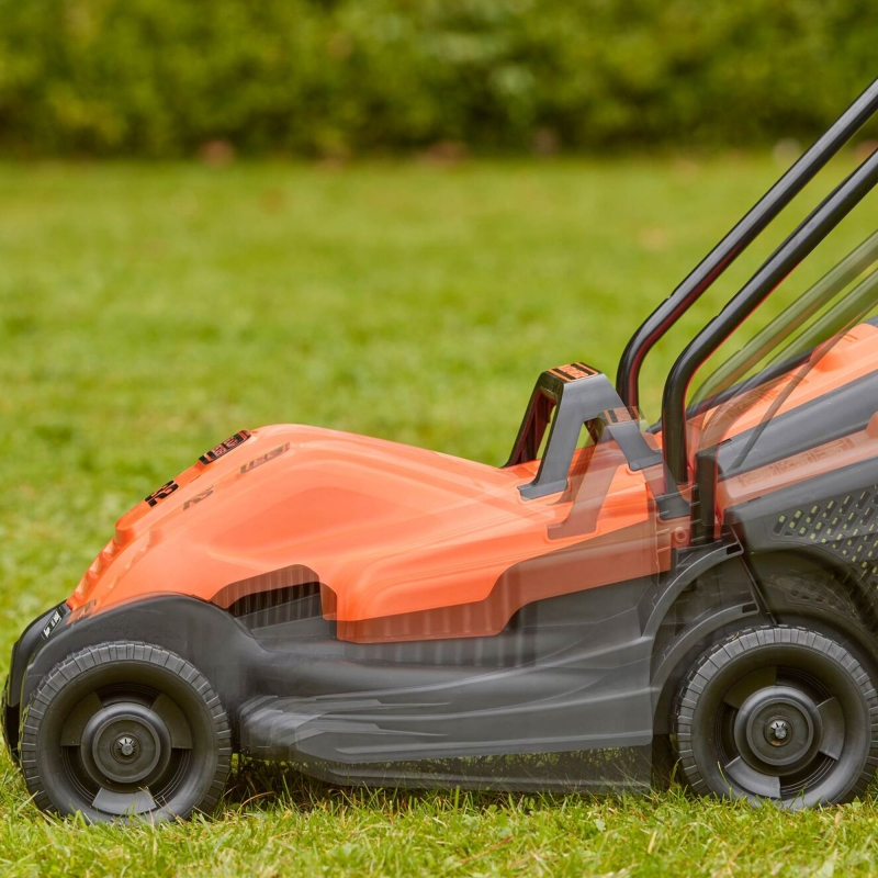 BLACK AND DECKER BLACK AND DECKER BEMW451-GB 240v 32cm 1200w Mower