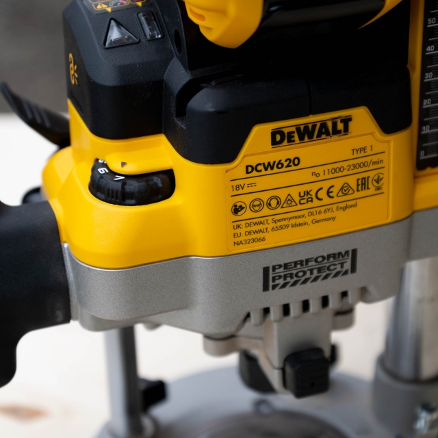 DEWALT DEWALT DCW620H2 18v Brushless 12mm Router with 2x5ah Powerstack Batteries