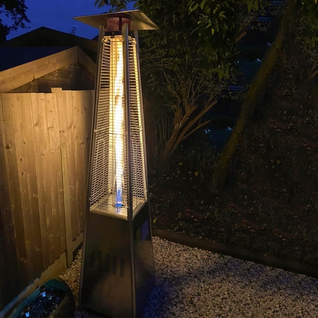 DELLONDA Dellonda 13kW Pyramid Gas Patio Heater 13kW Commercial/Garden Use - Stainless Steel