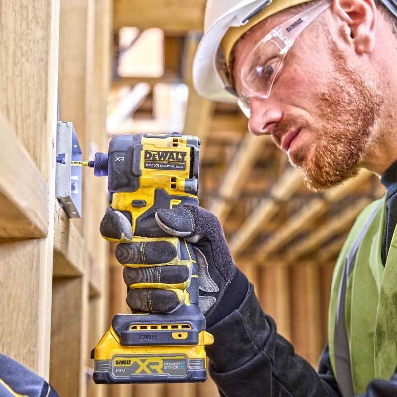 DEWALT DEWALT DCF870E2T 18v Brushless Hydraulic Impact Driver with 2x1.7ah Powerstack Batteries