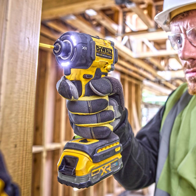 DEWALT DEWALT DCF870E2T 18v Brushless Hydraulic Impact Driver with 2x1.7ah Powerstack Batteries