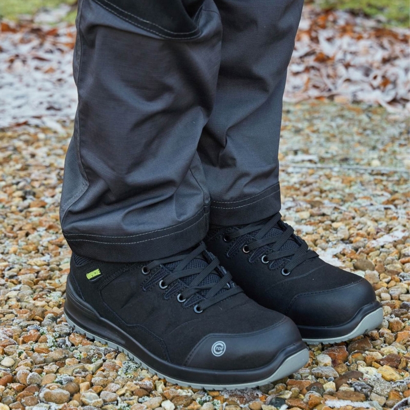 APACHE APACHE BRAMPTON Black Suede Trainers