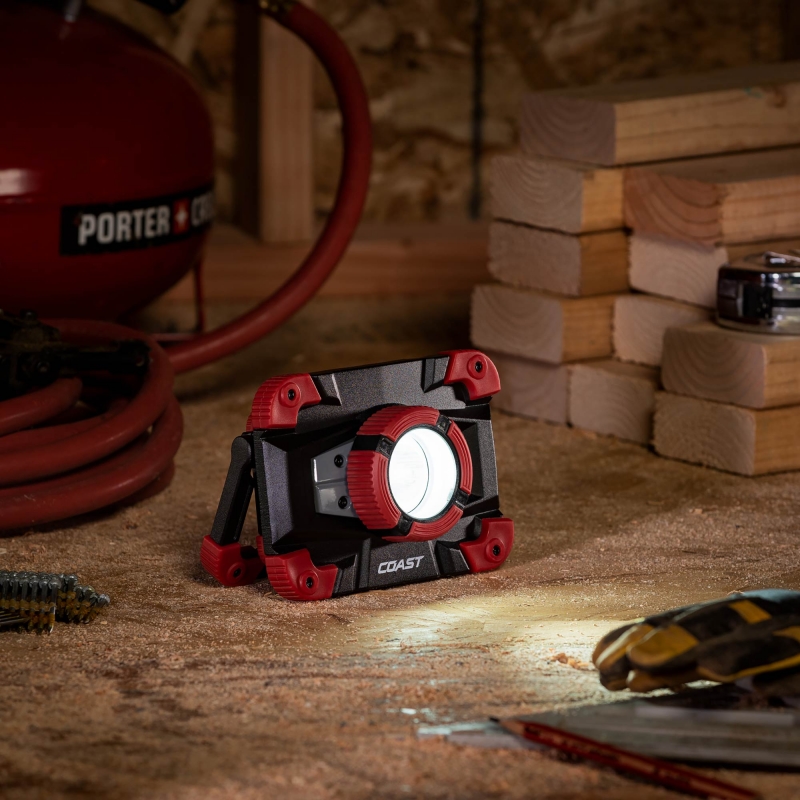 COAST COAST WLR1 Rechargeable Work Light