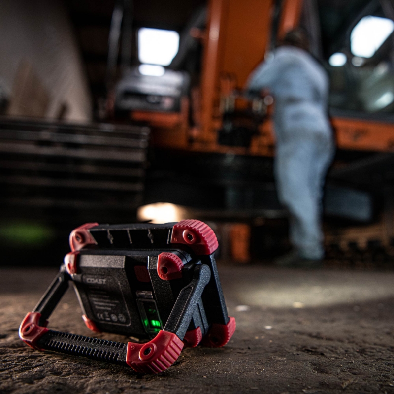 COAST COAST WLR1 Rechargeable Work Light