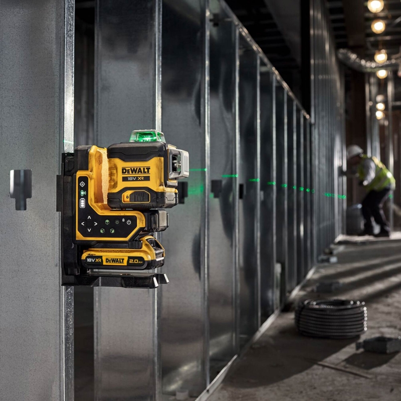 DEWALT DEWALT DCLE34035D1 18v Green Cross Line Laser with 1x2ah Battery