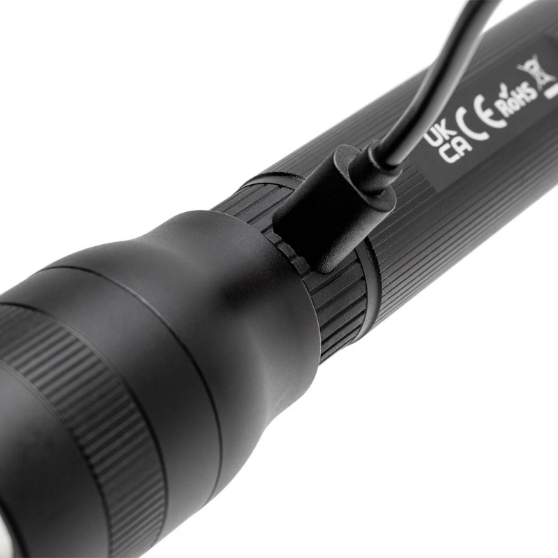 CORE LIGHTING CORE LIGHTING CLR1000 Rechargeable Flashlight